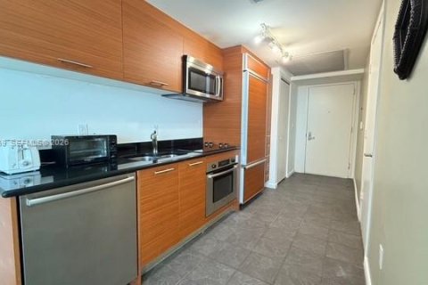 Condo in Miami, Florida № 2152429 - photo 7