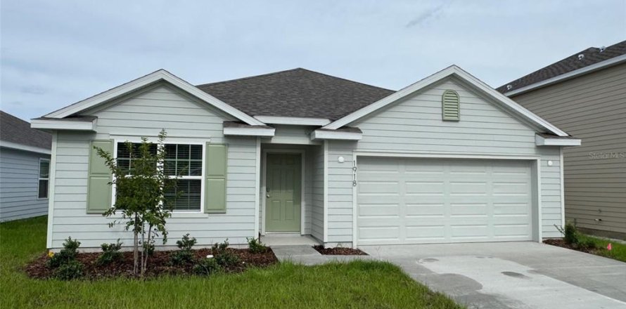 House in Newberry, Florida 4 bedrooms, 164.81 sq.m. № 1778442