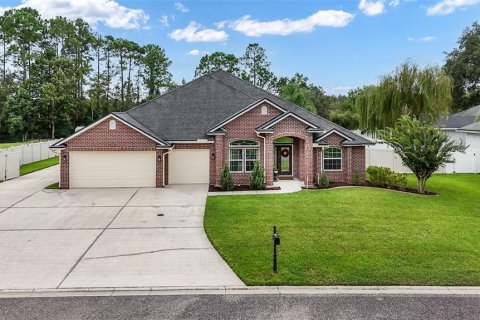 House in Saint Augustine, Florida 5 bedrooms, 279.73 sq.m. № 2393471