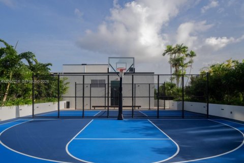 Apartamento en alquiler en Miami, Florida, 2 dormitorios, 102.56 m2 № 2264669 - foto 13