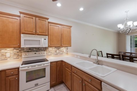 Townhouse in Parrish, Florida 2 bedrooms, 119.38 sq.m. № 1840304 - photo 6