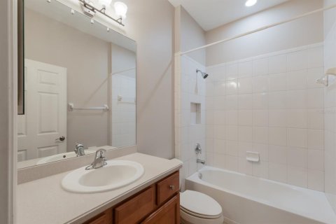 Townhouse in Parrish, Florida 2 bedrooms, 119.38 sq.m. № 1840304 - photo 26