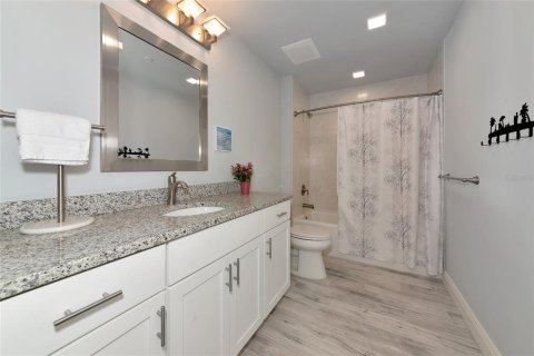 Condo in Osprey, Florida, 3 bedrooms  № 1662568 - photo 19