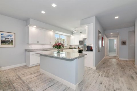 Condo in Osprey, Florida, 3 bedrooms  № 1662568 - photo 13