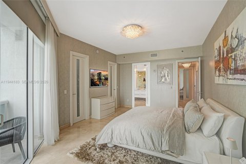 Condo in Sunny Isles Beach, Florida, 3 bedrooms  № 2001604 - photo 29