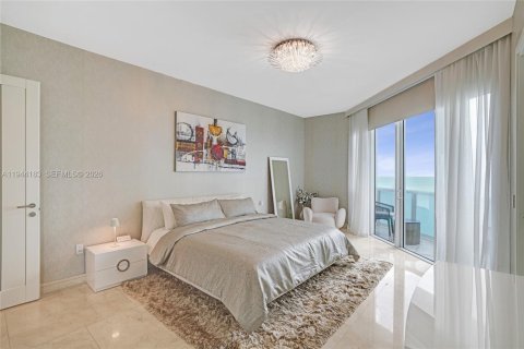 Condo in Sunny Isles Beach, Florida, 3 bedrooms  № 2001604 - photo 26