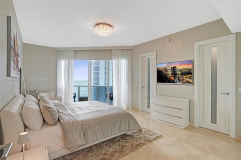Condo in Sunny Isles Beach, Florida, 3 bedrooms  № 2001604 - photo 27