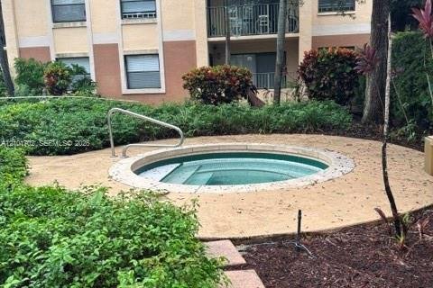 Copropriété à louer à Sunrise, Floride: 2 chambres, 95.13 m2 № 2404181 - photo 16