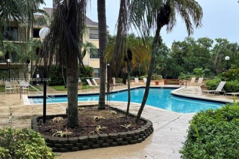 Copropriété à louer à Sunrise, Floride: 2 chambres, 95.13 m2 № 2404181 - photo 18