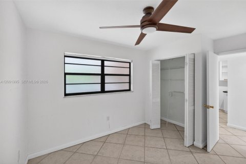 Condo in Miami Beach, Florida, 2 bedrooms  № 2067586 - photo 22