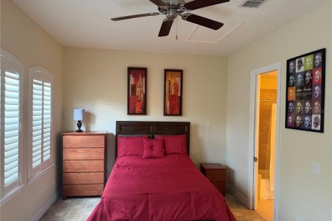 Townhouse in Orlando, Florida 2 bedrooms, 199.74 sq.m. № 2199546 - photo 19
