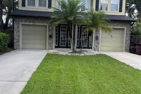 Townhouse in Orlando, Florida 2 bedrooms, 199.74 sq.m. № 2199546