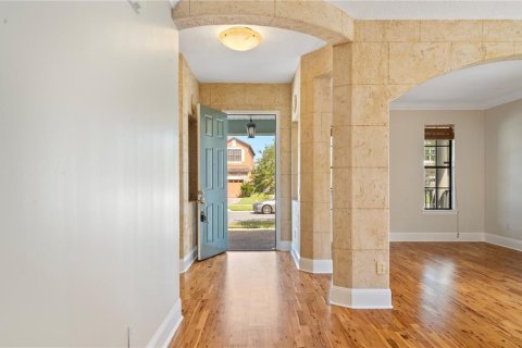 Villa ou maison à louer à Orlando, Floride: 3 chambres, 197.14 m2 № 1914688 - photo 4