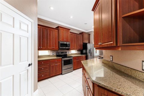 House in Lakeland, Florida 3 bedrooms, 196.21 sq.m. № 1909516 - photo 15