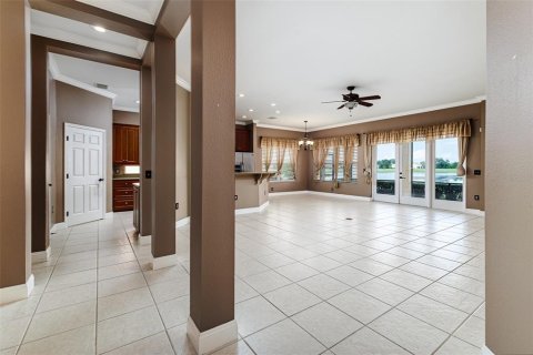 House in Lakeland, Florida 3 bedrooms, 196.21 sq.m. № 1909516 - photo 8