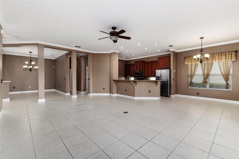 House in Lakeland, Florida 3 bedrooms, 196.21 sq.m. № 1909516 - photo 9