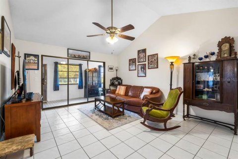 House in Sun City Center, Florida 2 bedrooms, 162.58 sq.m. № 2204126 - photo 10