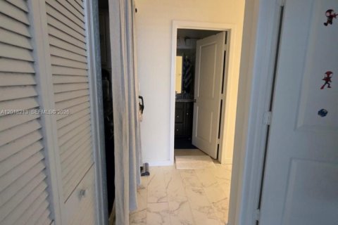 Adosado en venta en Homestead, Florida, 3 dormitorios, 142.14 m2 № 2256534 - foto 15
