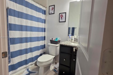 Adosado en venta en Homestead, Florida, 3 dormitorios, 142.14 m2 № 2256534 - foto 22