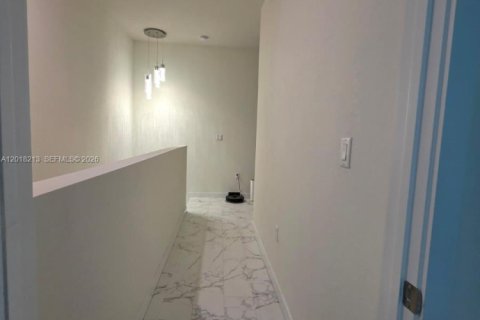 Adosado en venta en Homestead, Florida, 3 dormitorios, 142.14 m2 № 2256534 - foto 23