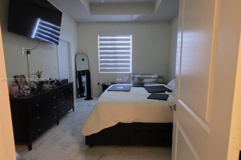 Adosado en venta en Homestead, Florida, 3 dormitorios, 142.14 m2 № 2256534 - foto 29