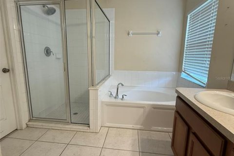 House in Lakeland, Florida 4 bedrooms, 180.79 sq.m. № 1828611 - photo 12