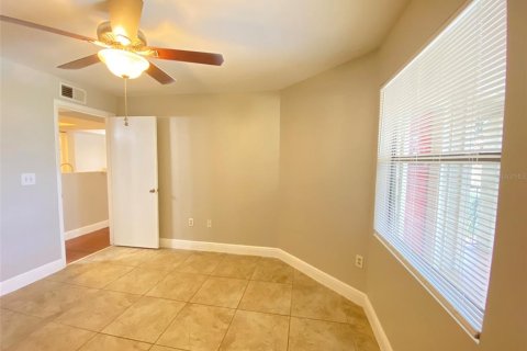 Condominio en alquiler en Kissimmee, Florida, 2 dormitorios, 87.05 m2 № 1567277 - foto 10