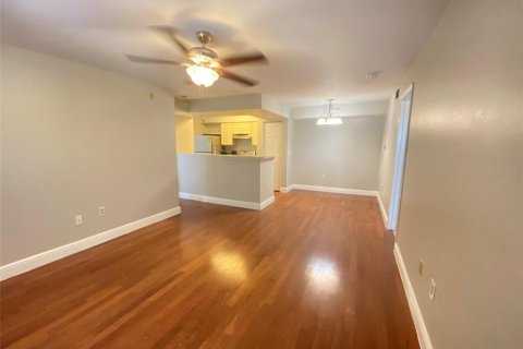 Condominio en alquiler en Kissimmee, Florida, 2 dormitorios, 87.05 m2 № 1567277 - foto 2