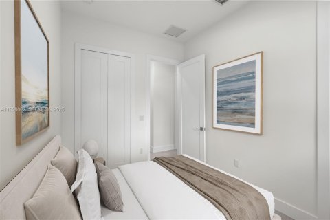 Villa ou maison à vendre à Biscayne Park, Floride: 4 chambres, 163.69 m2 № 2154815 - photo 28
