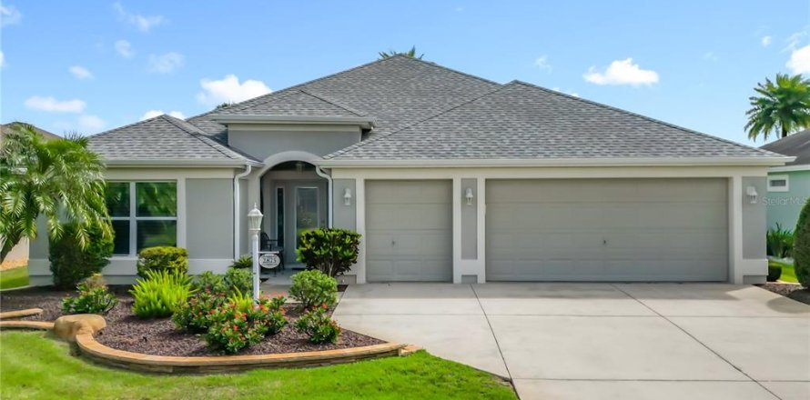 Villa ou maison à The Villages, Floride 3 chambres, 182.55 m2 № 2214946