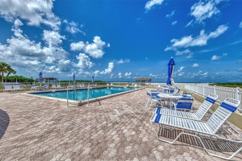 Condo in Sarasota, Florida, 1 bedroom  № 1682941 - photo 15