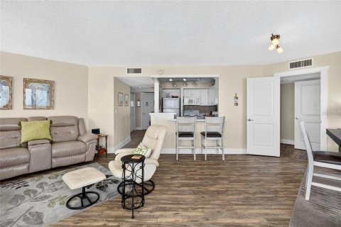 Copropriété à vendre à Daytona Beach, Floride: 2 chambres, 106 m2 № 2152251 - photo 20