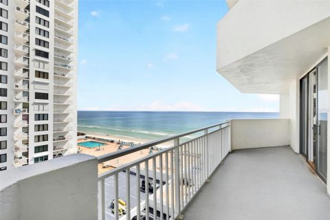 Copropriété à vendre à Daytona Beach, Floride: 2 chambres, 106 m2 № 2152251 - photo 2