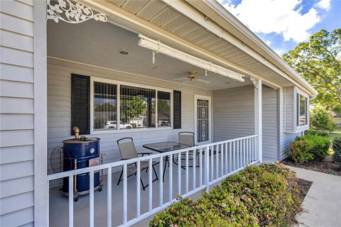 Villa ou maison à vendre à Ocala, Floride: 2 chambres, 133.04 m2 № 2200047 - photo 4