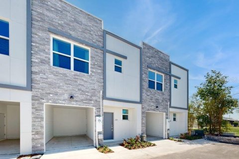 Adosado en alquiler en Davenport, Florida, 3 dormitorios, 162.02 m2 № 1573895 - foto 2