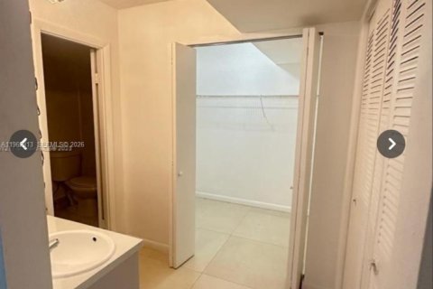Снять в аренду кондоминиум в Майами, Флорида 2 спальни, 127.83м2, № 2024181 - фото 19