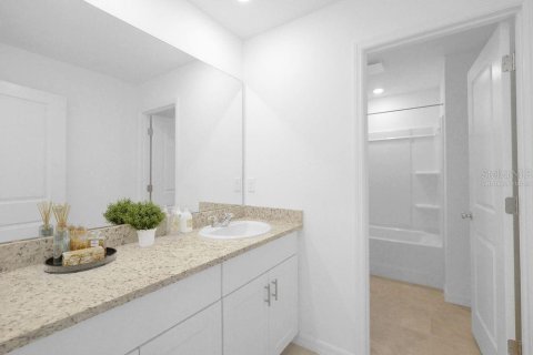 Купить виллу или дом в Гроувленд, Флорида 9 комнат, 212.47м2, № 1801701 - фото 22