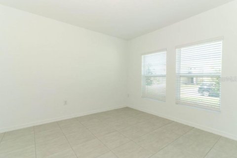 House in Groveland, Florida 5 bedrooms, 212.47 sq.m. № 1801701 - photo 13