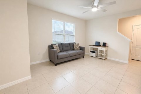 Casa en venta en Lake Alfred, Florida, 4 dormitorios, 220.27 m2 № 2200230 - foto 18