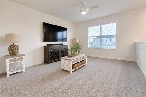 Casa en venta en Lake Alfred, Florida, 4 dormitorios, 220.27 m2 № 2200230 - foto 23
