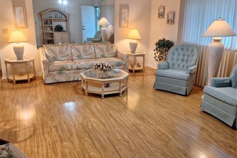 Villa ou maison à vendre à Ocala, Floride: 2 chambres, 121.89 m2 № 1886832 - photo 2