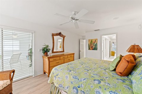 House in Fort Myers Beach, Florida 3 bedrooms, 171.87 sq.m. № 1565078 - photo 22