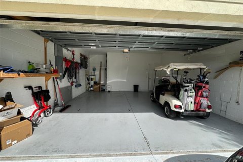 House in Punta Gorda, Florida 3 bedrooms, 154.4 sq.m. № 2103096 - photo 25