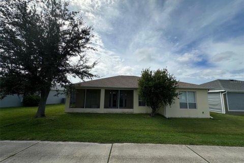 House in Punta Gorda, Florida 3 bedrooms, 154.4 sq.m. № 2103096 - photo 24