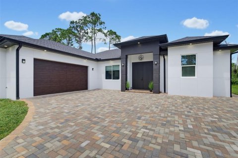 Villa ou maison à North Port, Floride 3 chambres, 170.57 m2 № 2351879