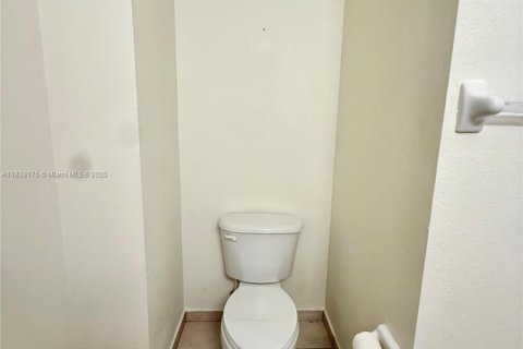 Copropriété à louer à Doral, Floride: 3 chambres, 112.13 m2 № 1937272 - photo 29
