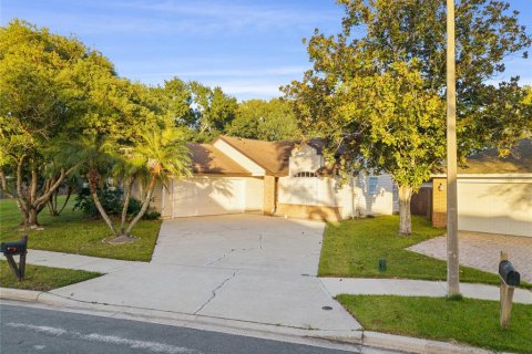 Villa ou maison à louer à Orlando, Floride: 3 chambres, 143.53 m2 № 2425346 - photo 20