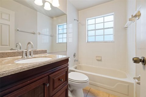 Villa ou maison à louer à Orlando, Floride: 3 chambres, 143.53 m2 № 2425346 - photo 14