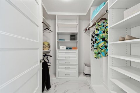 Condo in Clearwater, Florida, 4 bedrooms  № 1884866 - photo 22
