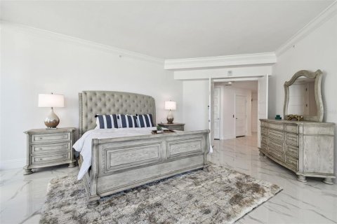 Condo in Clearwater, Florida, 4 bedrooms  № 1884866 - photo 15